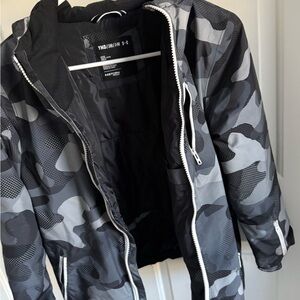 Under Armour Kids' Snow Jacket - Black and Gray